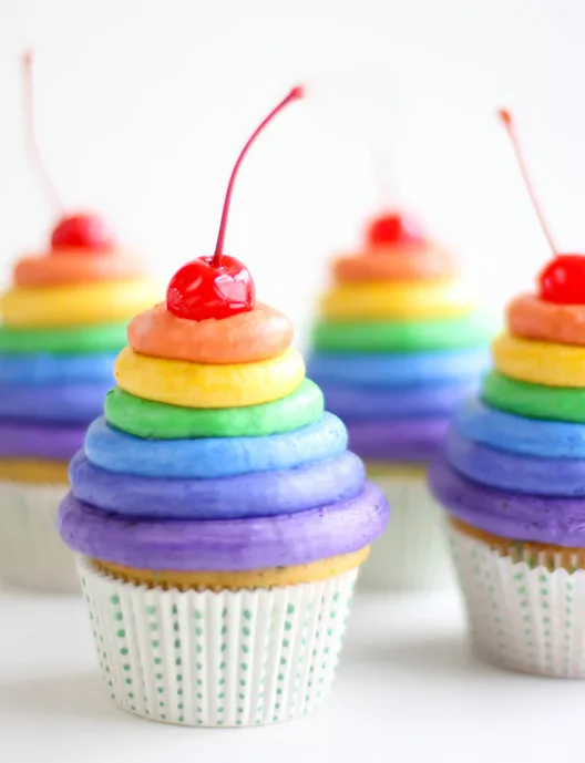 Rainbow recipes - Rainbow Cupcakes at Sprinkle Bakes