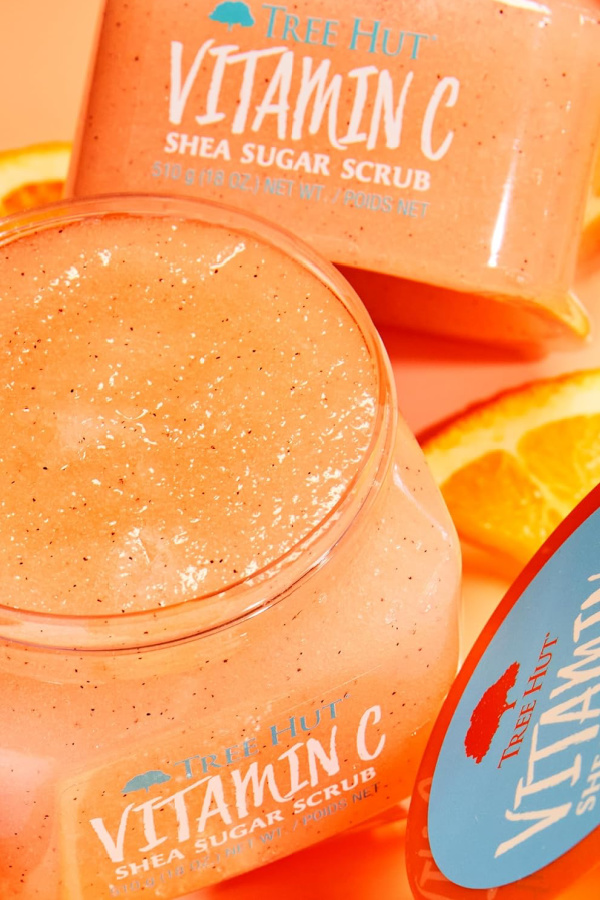 Last-minute beauty gifts for mom on Amazon: Tree Hut Vitamin C Shea Sugar Scrub