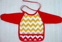 The full body baby bib, for full contact baby feeding