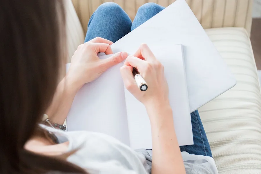 A last-minute DIY Christmas gift idea the grandparents will love: A personal letter from the grandkids.
