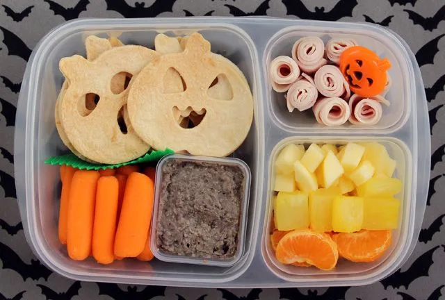 Halloween lunchbox idea: Cut tortillas with cookie cutters