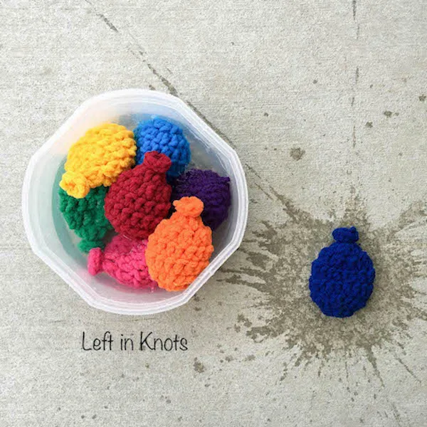 Eco-friendly water balloons: Crochet Water Balloons by Left in Knots