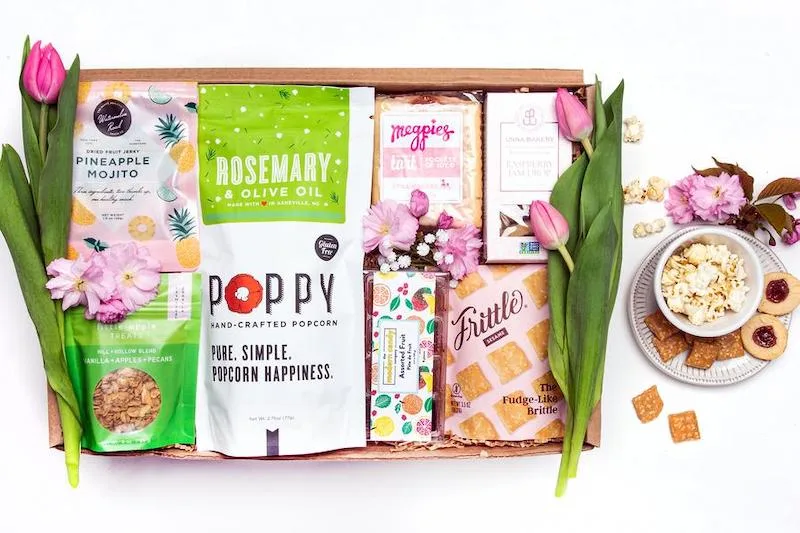 Subscription gifts for moms: YogaClub for the mom who lives in yoga pants