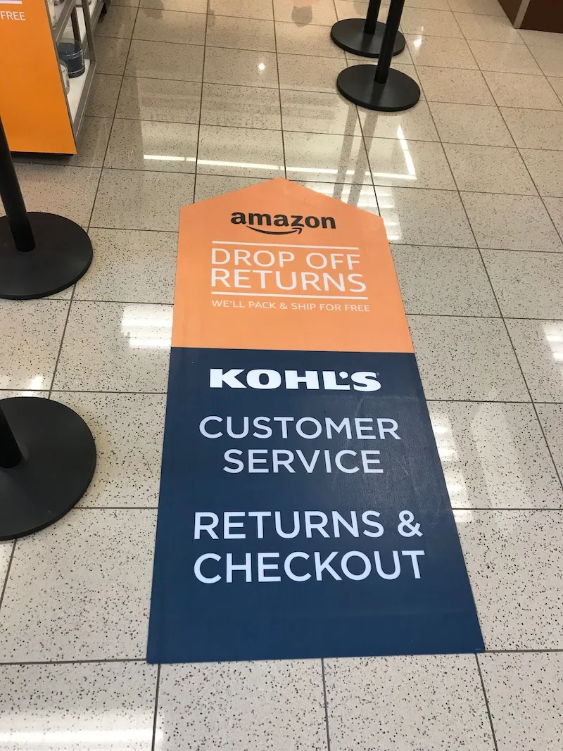Making Amazon returns at Kohl's: Just follow the signage inside the main door