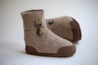 Slippers for kids without the cartoon characters
