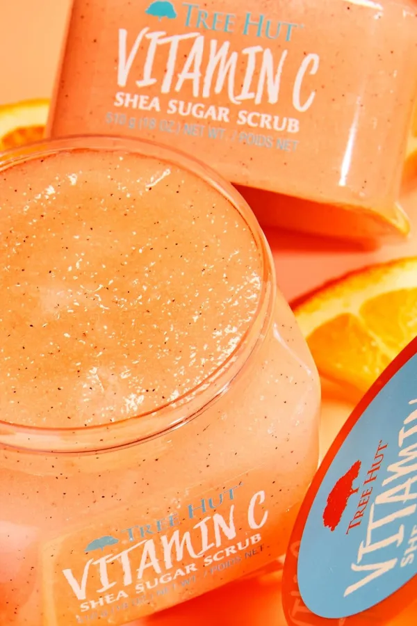 Last-minute beauty gifts for mom on Amazon: Tree Hut Vitamin C Shea Sugar Scrub