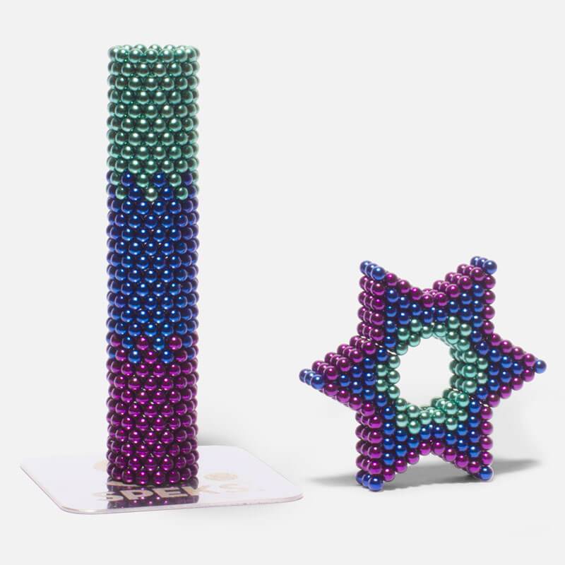 7 cool fidget toys that aren't spinners: Speks magnetic ball toy | Get Speks