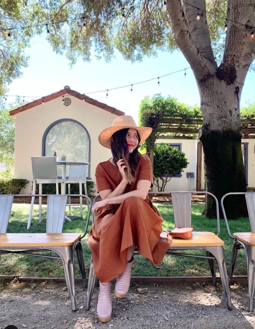 10 absolutely fabulous over-40 influencers to follow: Sarah Chuck @_sarachuck