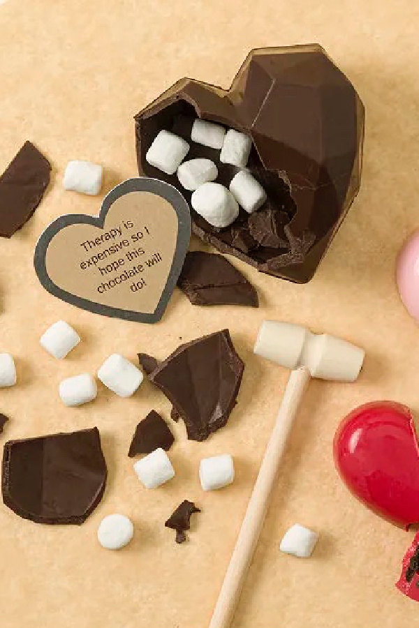Best gifts for girlfriends: Breakable gourmet chocolate heart with custom message inside | Valentine's Day