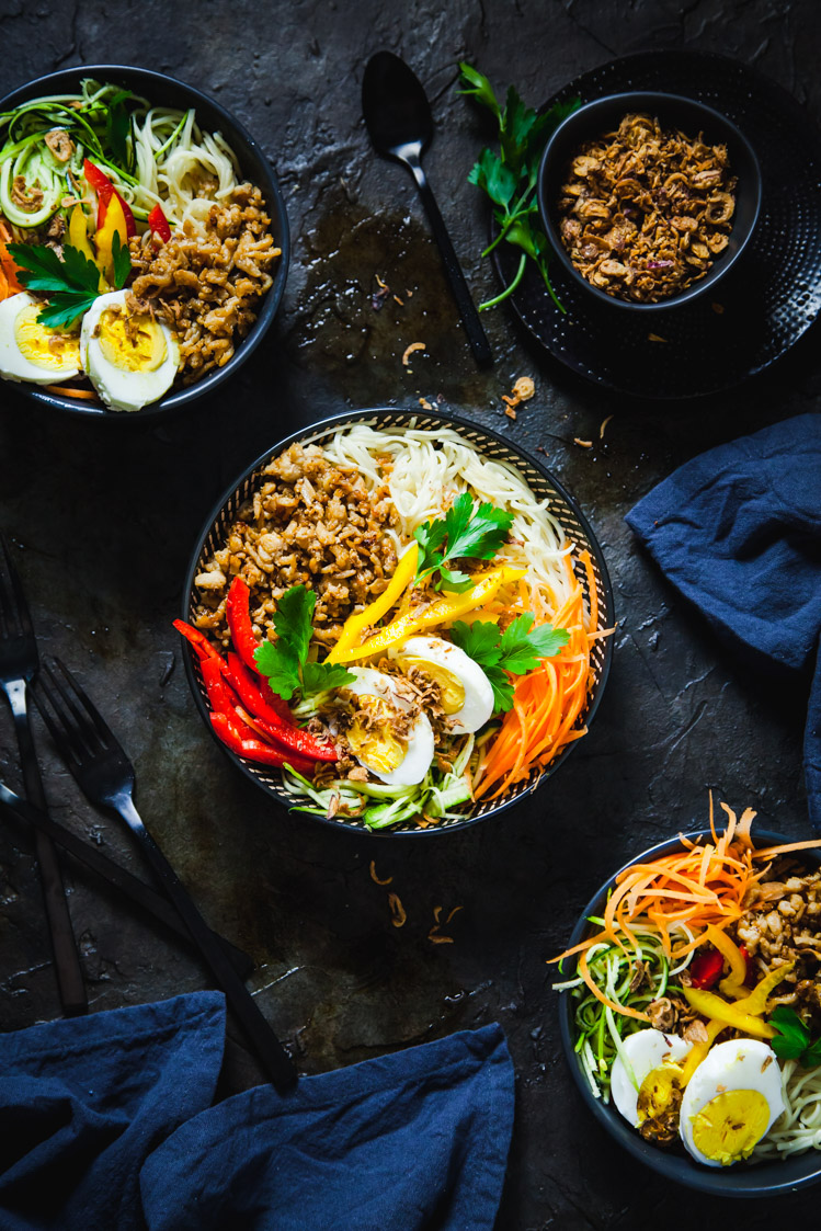 6 natural remedies to keep your family healthy during back-to-school season: Pork noodle bowl | The Whimsical Wife