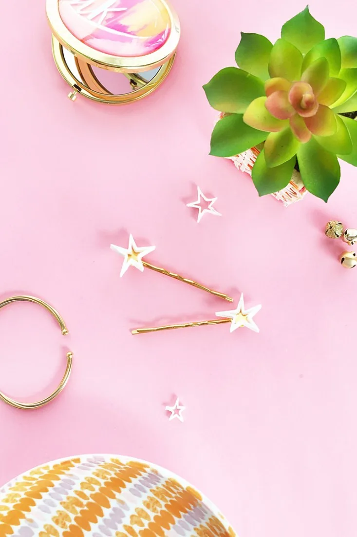 DIY Christmas gifts from the kids: Handmade hair pins at Maritza Lisa