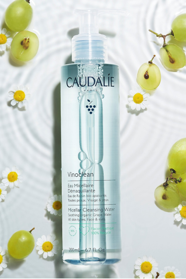 Caudal Vinoclean Micellar Water: Great for dry skin, and busy women who want a fast no-rinse makeup remover Caudal Vinoclean Micellar Water: Great for dry skin, and busy women who want a fast no-rinse makeup remover