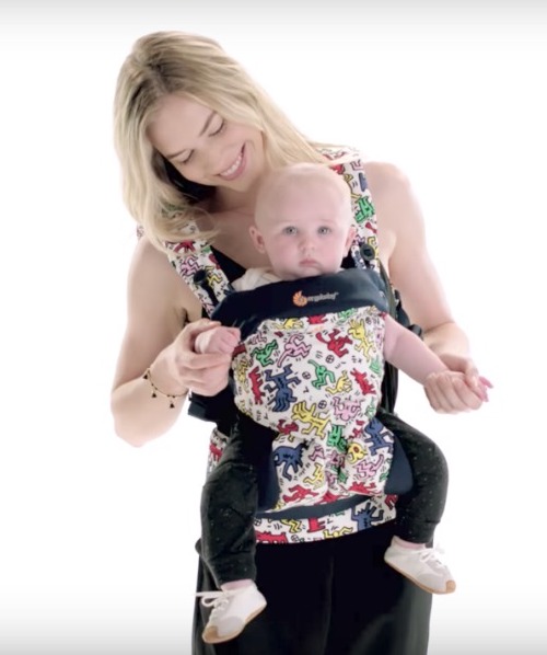New Keith Haring Ergo Baby carriers in two styles...and kid sizes too for dolls! | mompicksprod.wpengine.com