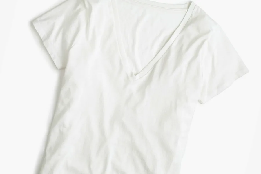 The best white t-shirts for women from a white t-shirt junkie
