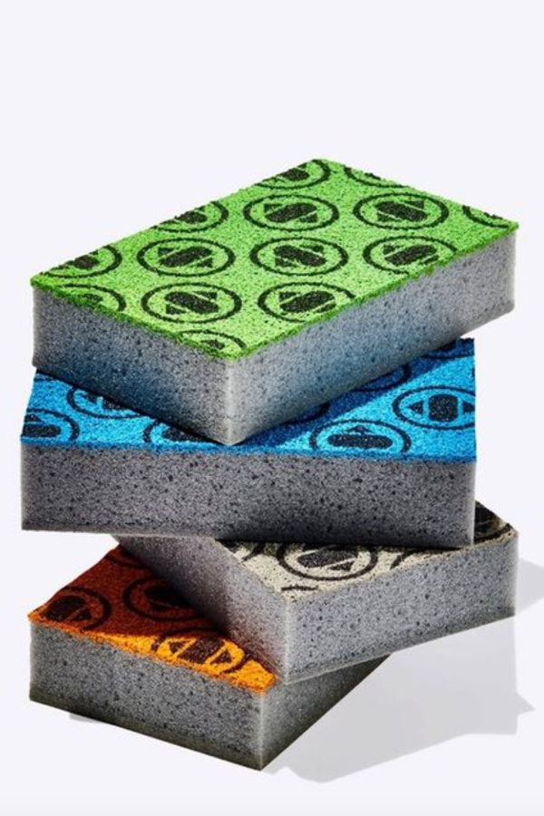 Skura's antimicrobial Skrubby Sponges actually make you me like washing dishes!