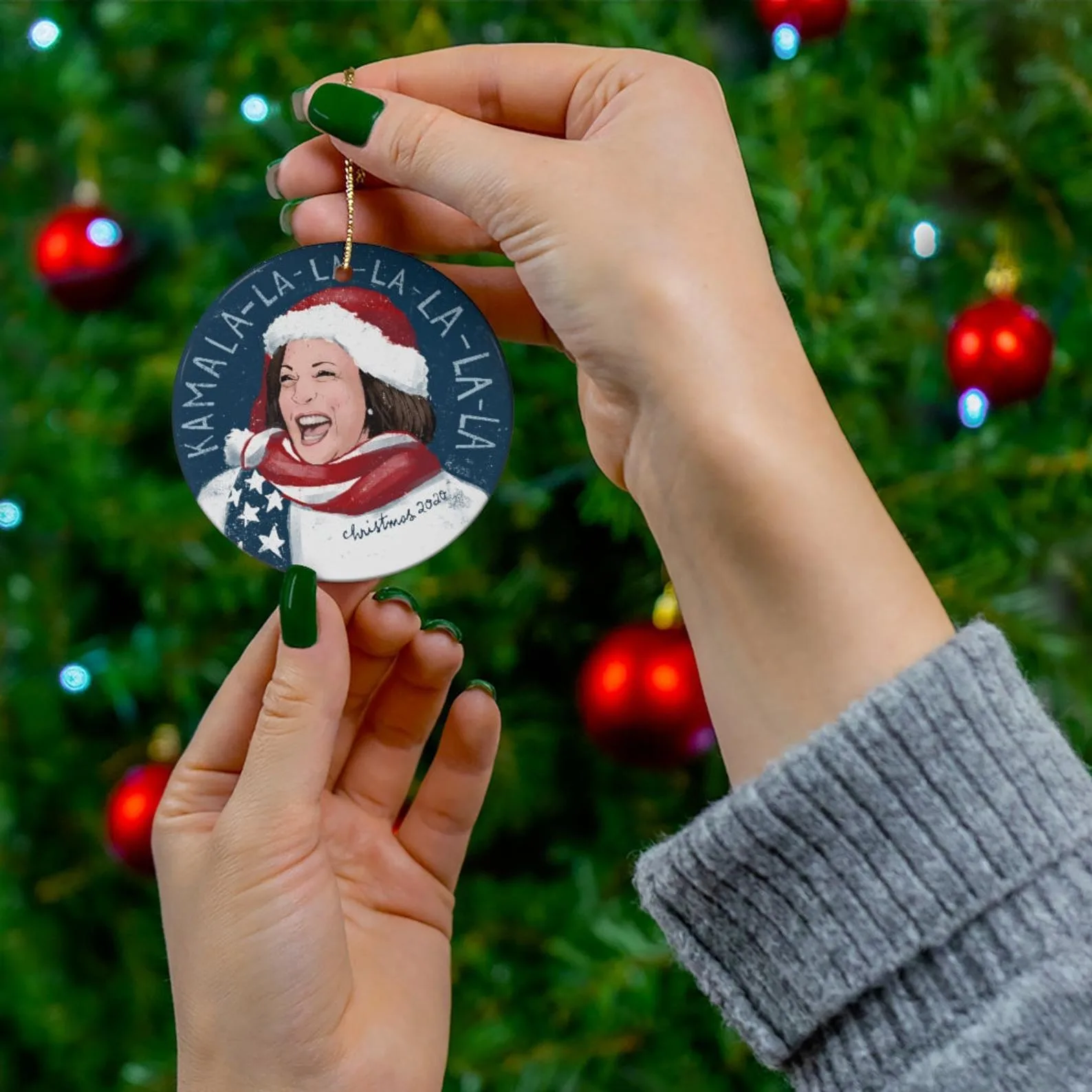 H&M slim flit turtleneck for men: gifts under $15