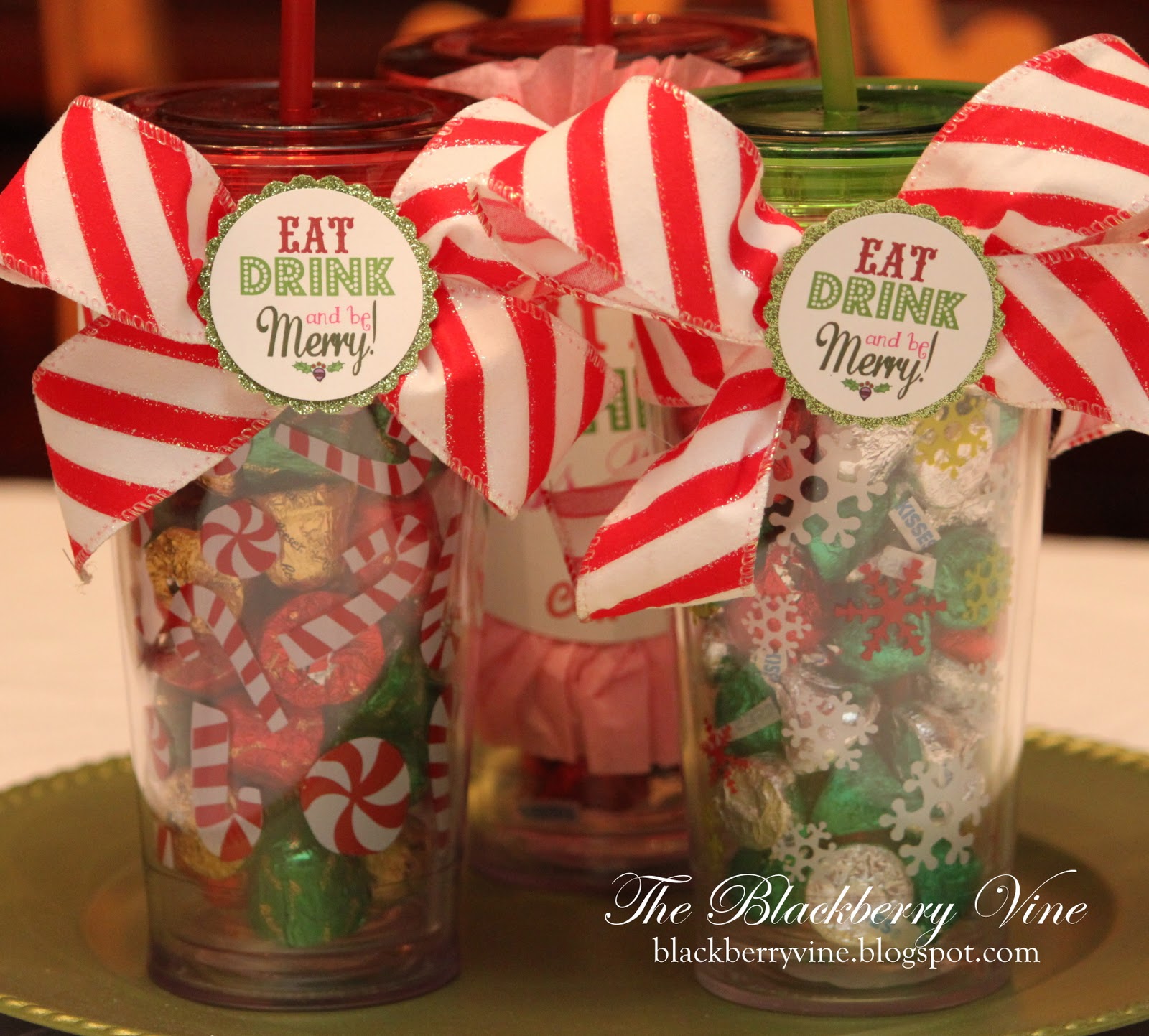 Last-minute Valentine's Day gifts: Spa Gift Card Mason Jar by Classy Clutter