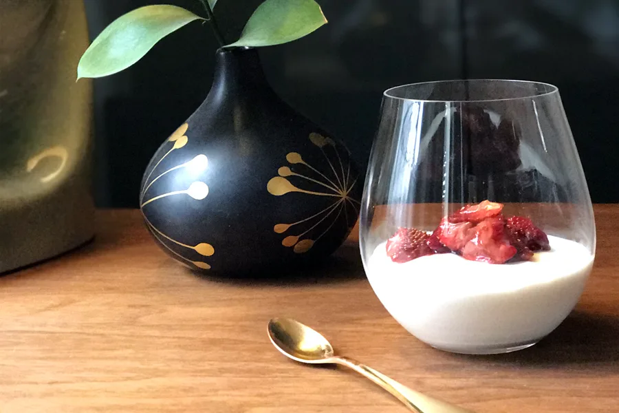 Make ahead Easter brunch recipes: Honey Yogurt Mousse