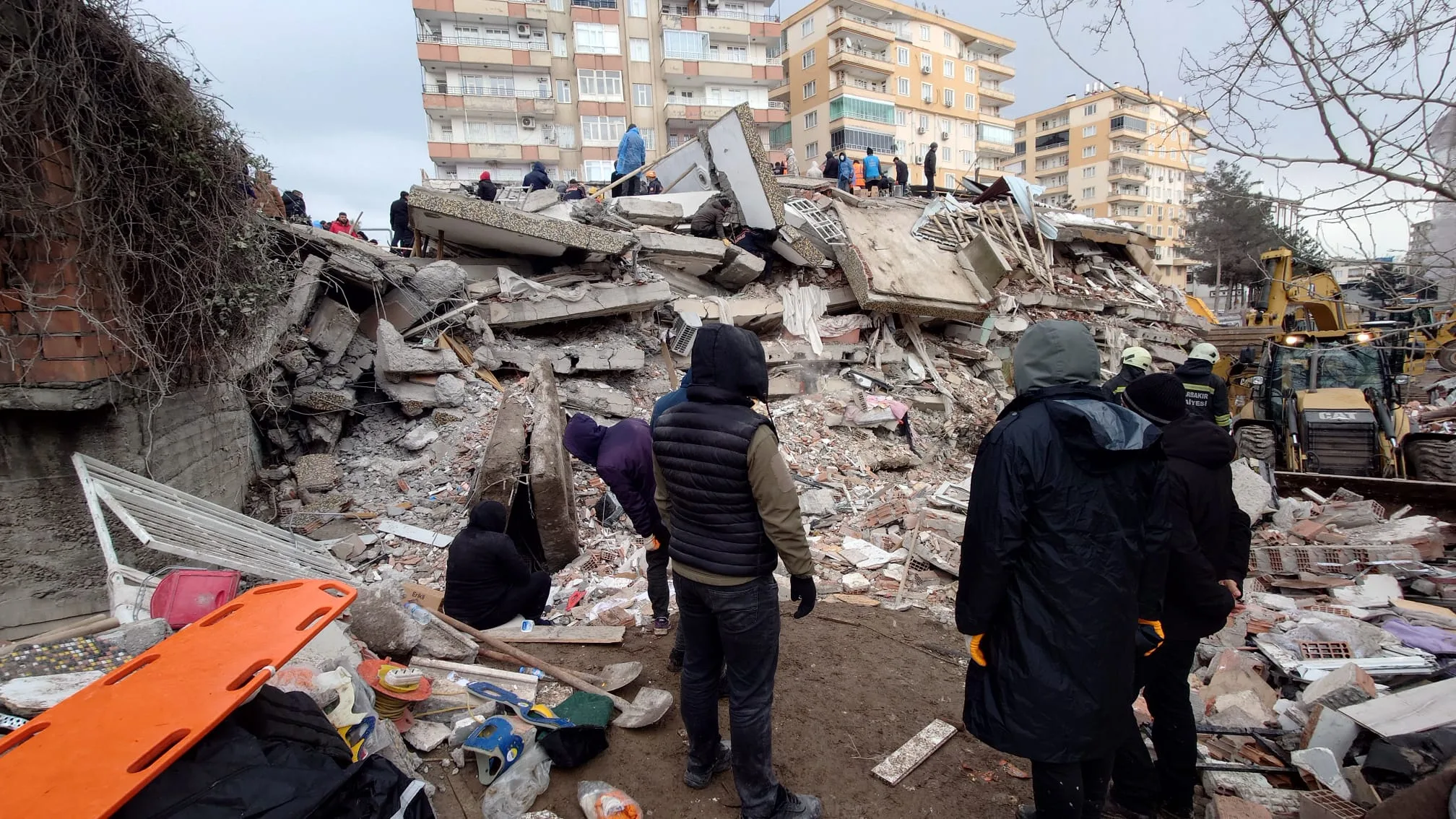 How to help the earthquake victims in Turkey and Syria right now: Trusted organizations