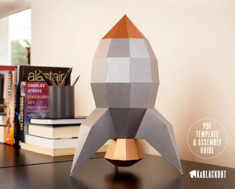DIY papercraft rocket ship: Printable template from KaBlackout