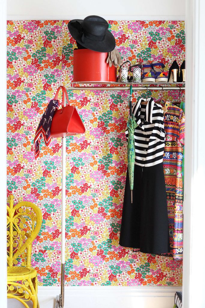How to use fabric as wallpaper: Great tips from Apartment Therapy