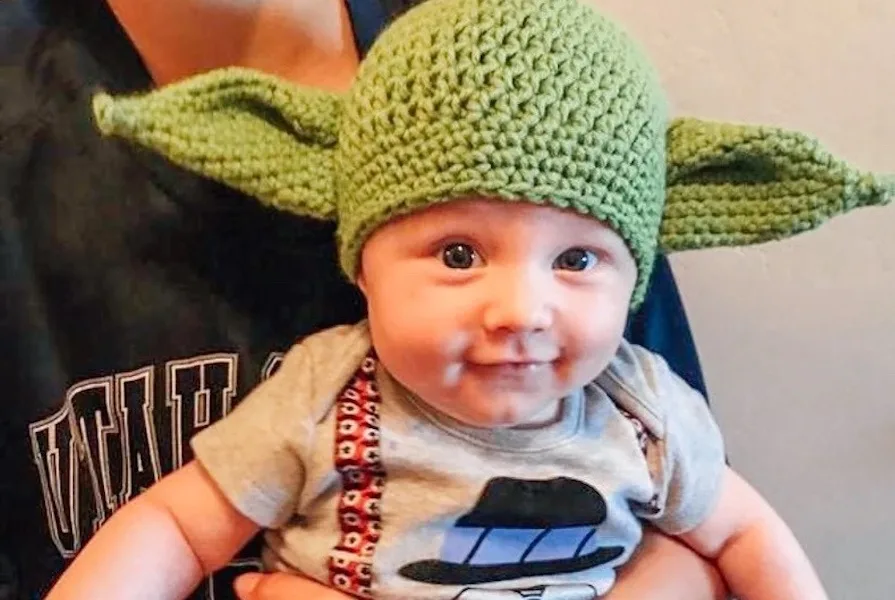 Babywearing costumes with slings: Carry your little Yoda while wearing your own Star Wars costume, and more!