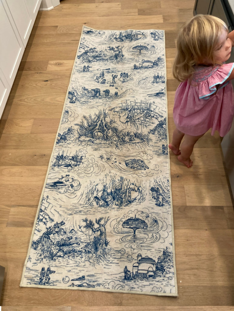 An honest review of Ruggable rugs: This is my Ruggable rug shortly after I washed and dried it. 