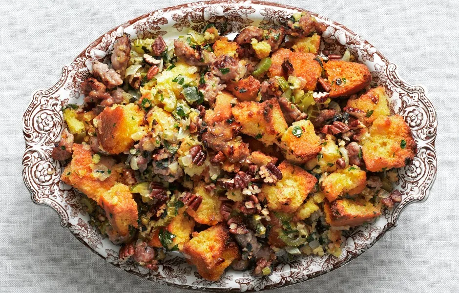 Make-ahead Thanksgiving recipes for a delectably easy menu.